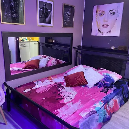 Апартаменты Purple Secret Naturiste *