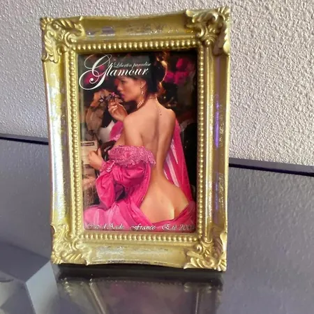 Purple Secret Naturiste