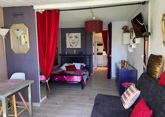 Purple Secret Naturiste Apartman