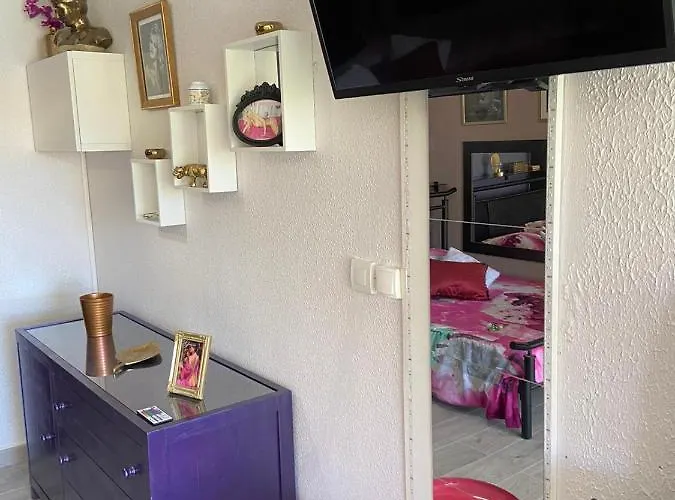 Purple Secret Naturiste * Agde