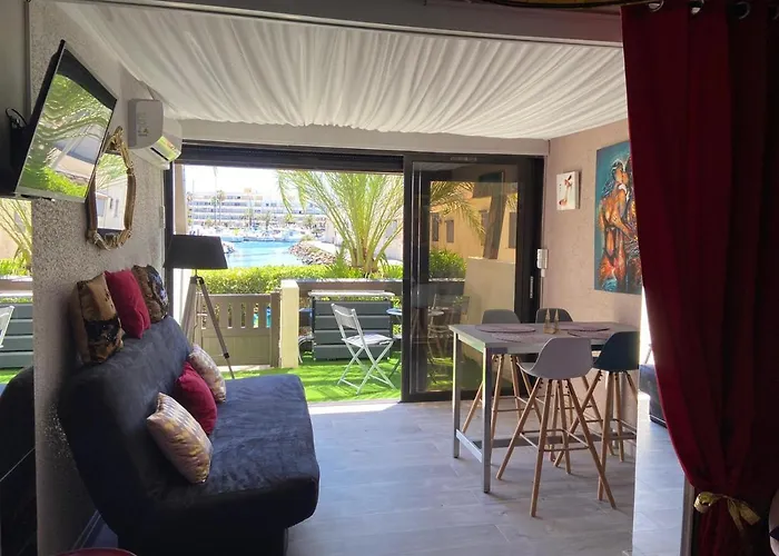 Purple Secret Naturiste * Agde